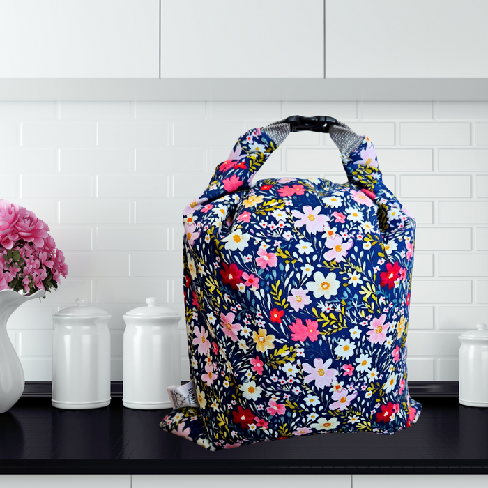 Sustainable bread bag with mixed floral fabric—ideal for sourdough bakers and zero-waste kitchens. Made in Canada.